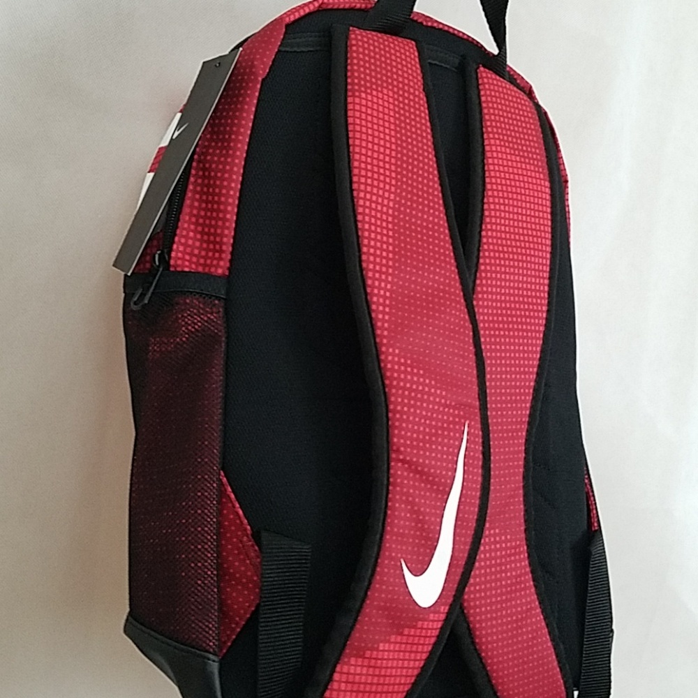 Brand new red Nike backpack Just do it NWT - Picture 6 of 8